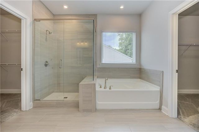 137 Holden Way, Woodstock, GA 30189