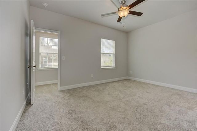 137 Holden Way, Woodstock, GA 30189