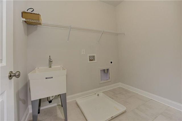 137 Holden Way, Woodstock, GA 30189