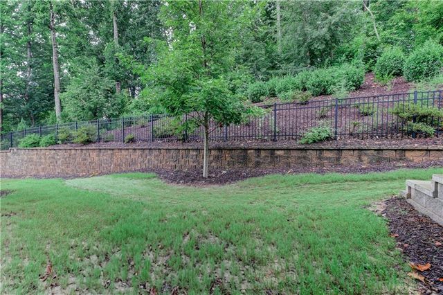 137 Holden Way, Woodstock, GA 30189