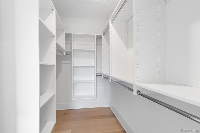 108 Apaloosa, Northville, MI 48167