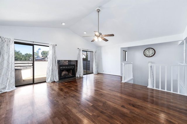 2664 Bering Drive 2664, Houston, TX 77057