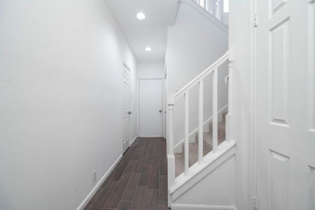 2664 Bering Drive 2664, Houston, TX 77057