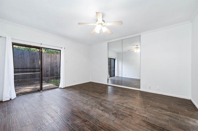 2664 Bering Drive 2664, Houston, TX 77057