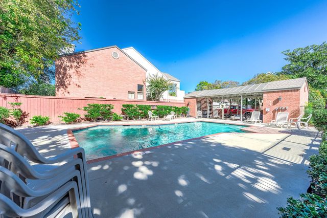 2664 Bering Drive 2664, Houston, TX 77057