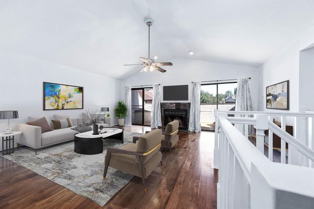 2664 Bering Drive 2664, Houston, TX 77057