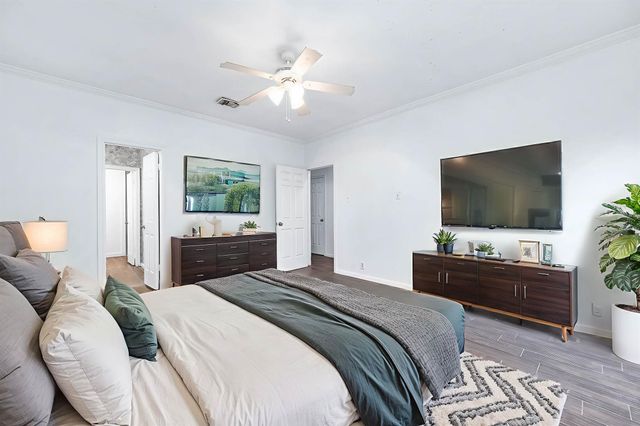 2664 Bering Drive 2664, Houston, TX 77057