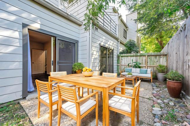 2664 Bering Drive 2664, Houston, TX 77057