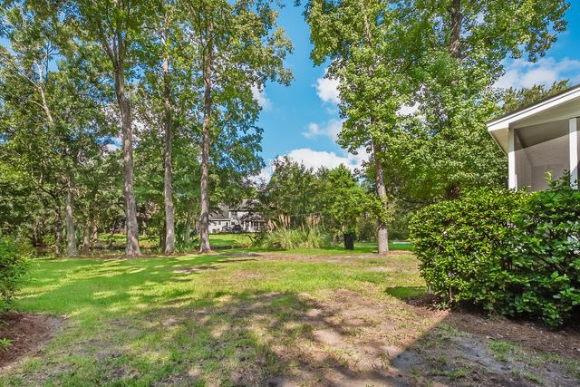 599 Palisades Drive, Mount Pleasant, SC 29464