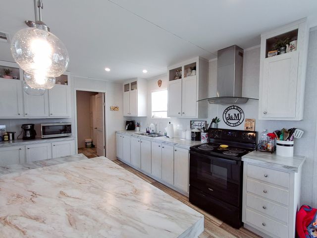 7256 Johnson Road, Granbury, TX 76049