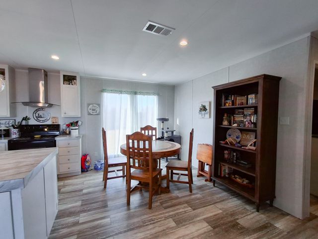 7256 Johnson Road, Granbury, TX 76049