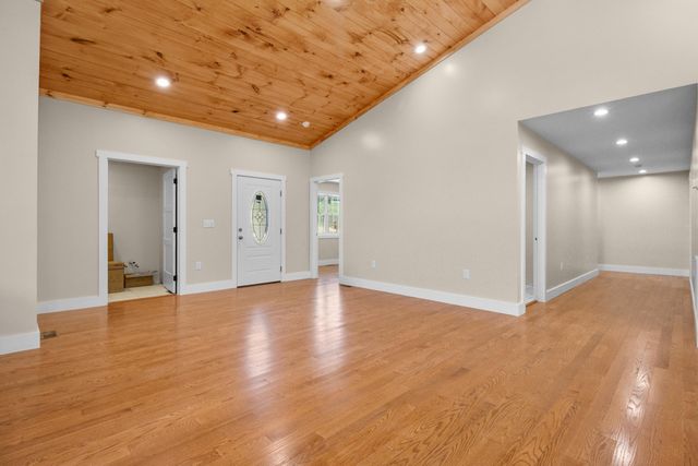 170 Laredo Drive, London, KY 40741