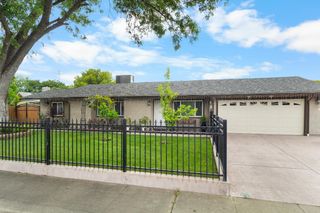 2305 Edinburgh Dr, Elverta, CA 95626
