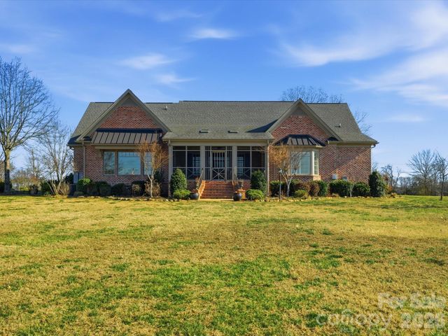 3135 Old Hickory Road, Lancaster, SC 29720