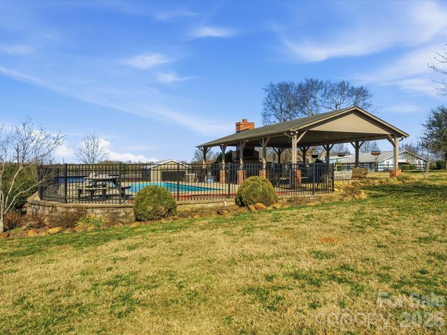 3135 Old Hickory Road, Lancaster, SC 29720