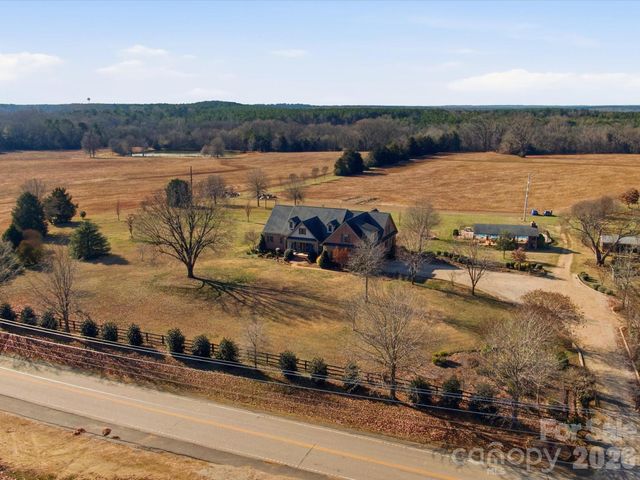 3135 Old Hickory Road, Lancaster, SC 29720