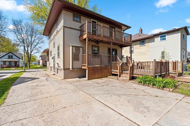 1131 LAWE STREET, Green Bay, WI 54301