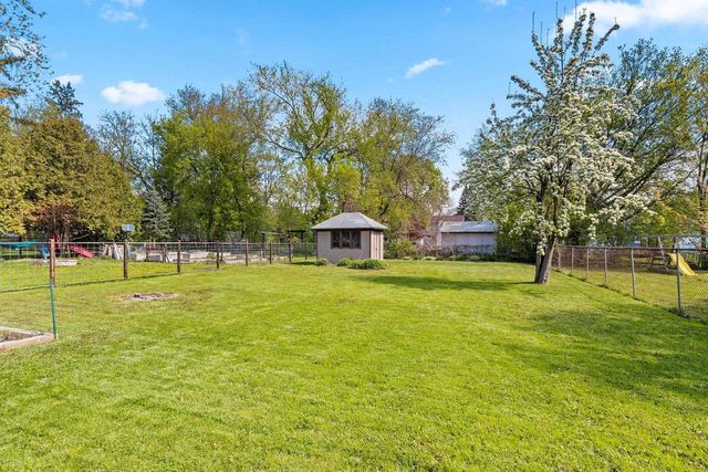 1131 LAWE STREET, Green Bay, WI 54301