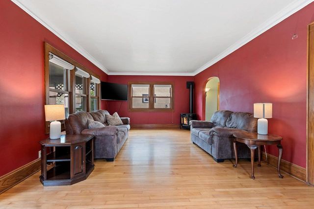 1131 LAWE STREET, Green Bay, WI 54301