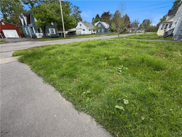 124 Baldwin Ave, Syracuse, NY 13205