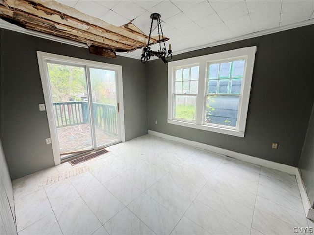 124 Baldwin Ave, Syracuse, NY 13205