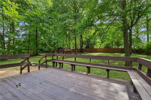 21 W Howe Road, Tallmadge, OH 44278