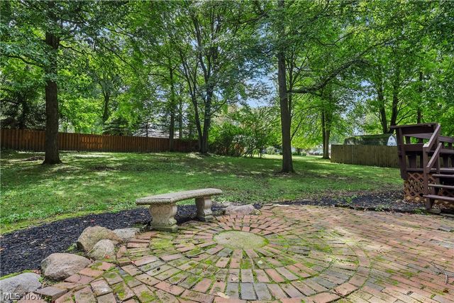 21 W Howe Road, Tallmadge, OH 44278