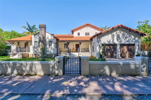519 Alhambra Cir, Coral Gables, FL 33134