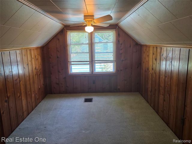 23079 Violet Street, Farmington, MI 48336