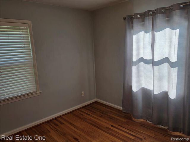 23079 Violet Street, Farmington, MI 48336