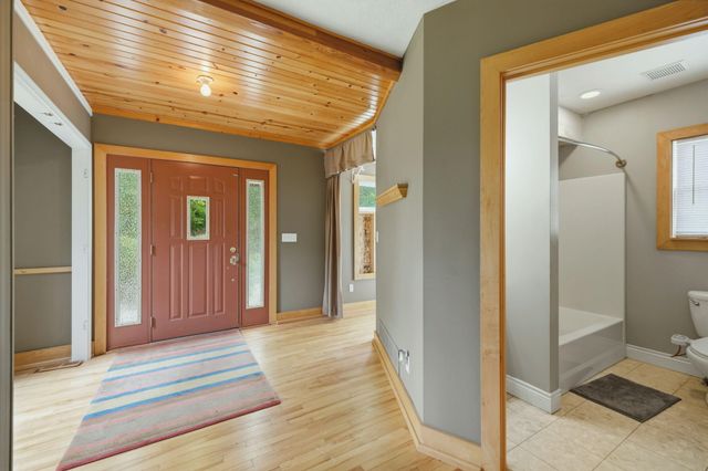 1372 Cramton Avenue NE, Ada, MI 49301