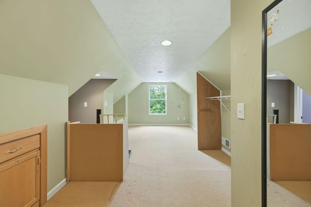 1372 Cramton Avenue NE, Ada, MI 49301