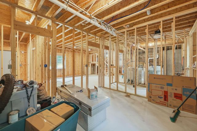 1372 Cramton Avenue NE, Ada, MI 49301