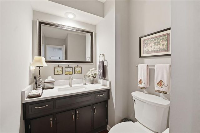 4306 W 111TH Terrace, Leawood, KS 66211