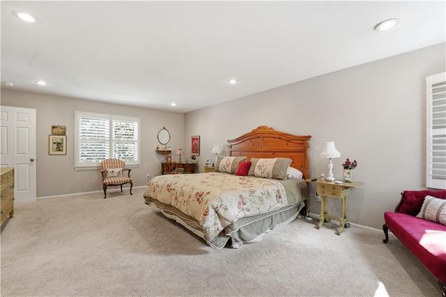 4306 W 111TH Terrace, Leawood, KS 66211