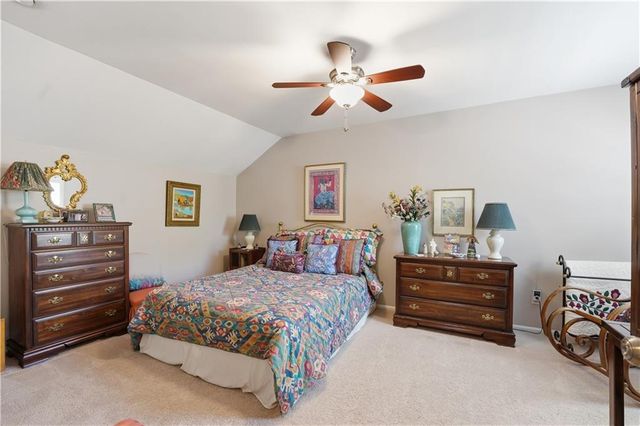 4306 W 111TH Terrace, Leawood, KS 66211