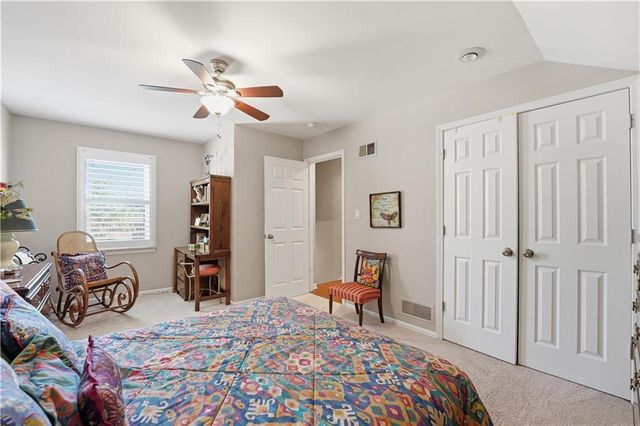 4306 W 111TH Terrace, Leawood, KS 66211
