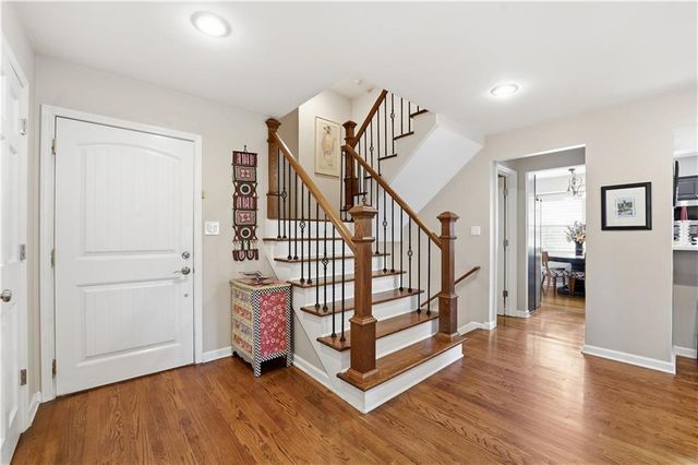 4306 W 111TH Terrace, Leawood, KS 66211