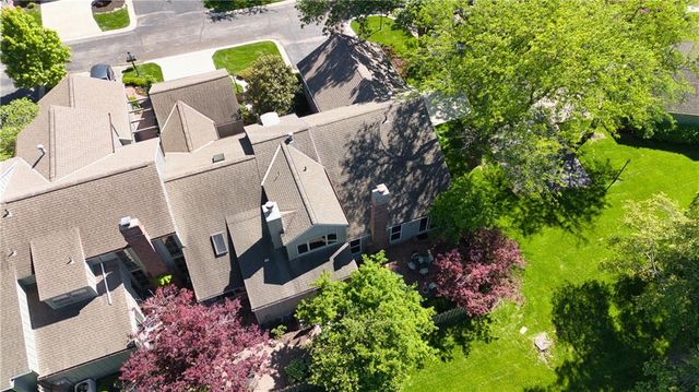 4306 W 111TH Terrace, Leawood, KS 66211