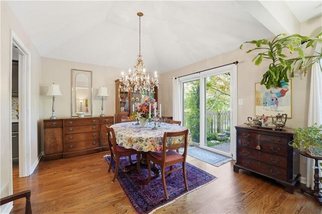 4306 W 111TH Terrace, Leawood, KS 66211