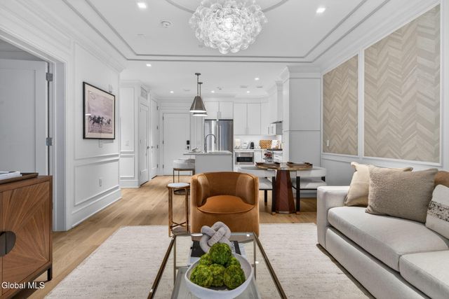 19 Washington Street 454 B3, Saratoga Springs, Inside, NY 12866