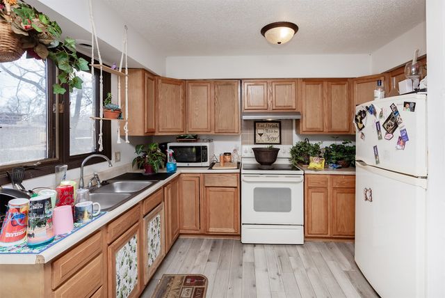 1251 Sampson Street, Des Moines, IA 50316