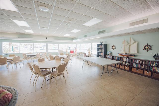 31 ISLAND WAY 703, Clearwater Beach, FL 33767