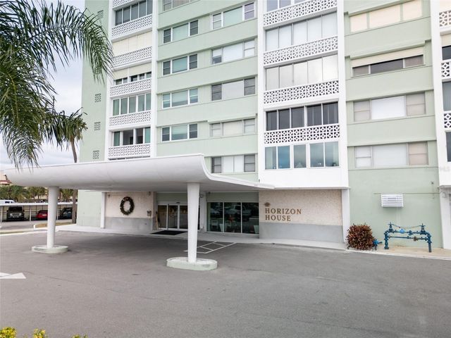 31 ISLAND WAY 703, Clearwater Beach, FL 33767
