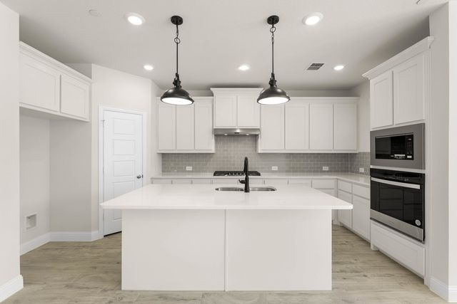 3005 Tall Pine Lane, Corinth, TX 76210