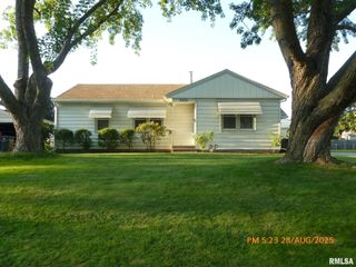 3231 38TH Avenue, Rock Island, IL 61201