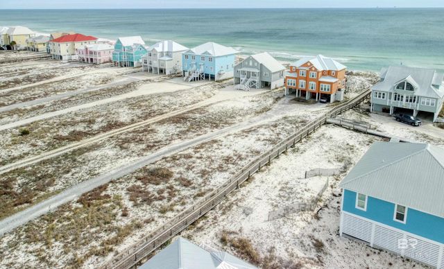 6081 Sawgrass Drive, Gulf Shores, AL 36542