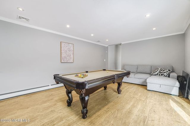 22 Alison Court, Marlboro, NJ 07746