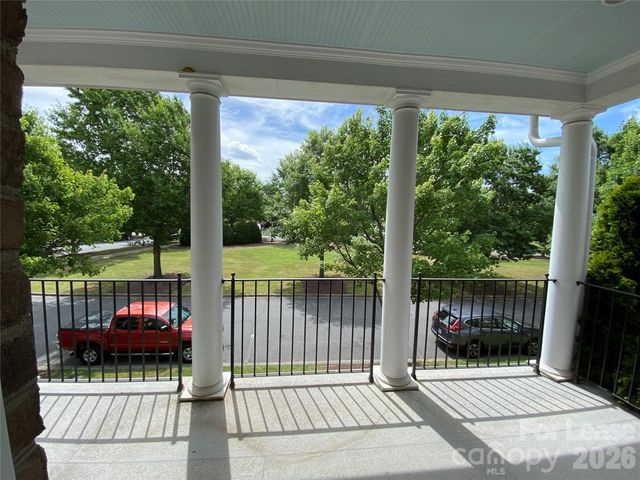 9916 Evergreen Terrace Drive, Charlotte, NC 28277