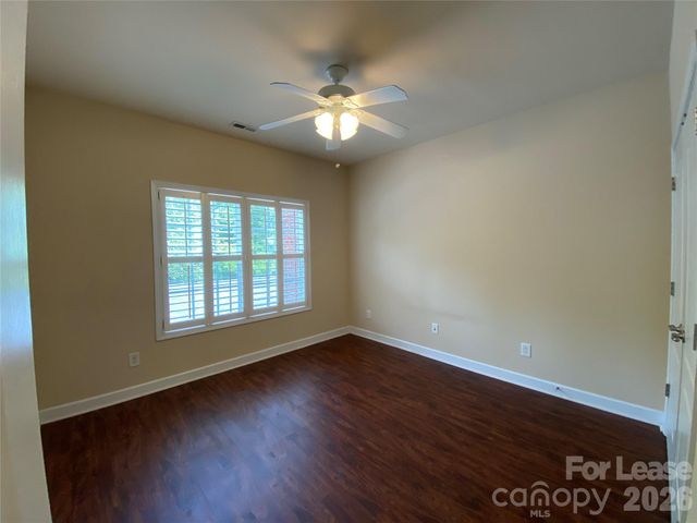 9916 Evergreen Terrace Drive, Charlotte, NC 28277